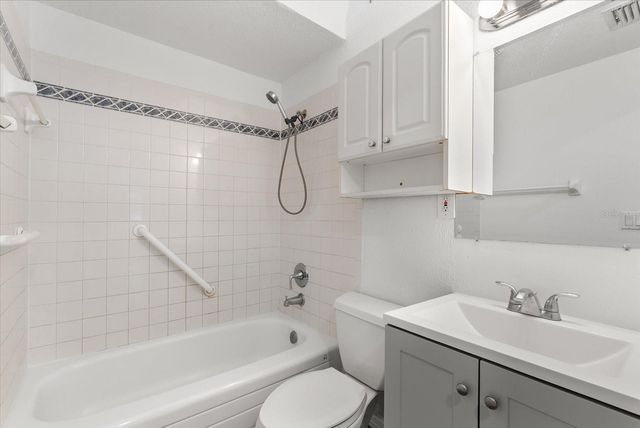 200 SAN LORENZO AVENUE, North Port, FL 34287