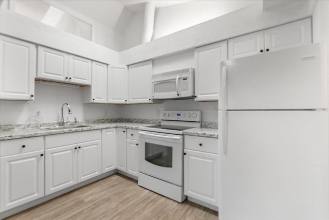 200 SAN LORENZO AVENUE, North Port, FL 34287