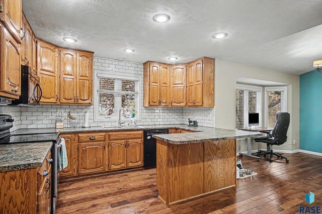 3808 S Kris Dr Drive, Sioux Falls, SD 57103