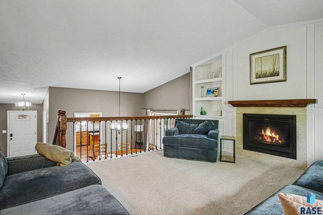 3808 S Kris Dr Drive, Sioux Falls, SD 57103