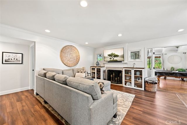 1359 Knoll Drive, Oceanside, CA 92054