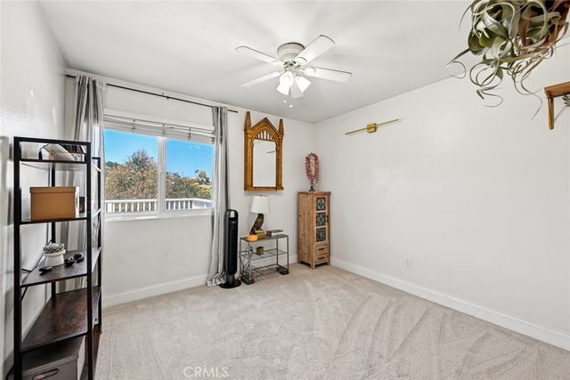1359 Knoll Drive, Oceanside, CA 92054