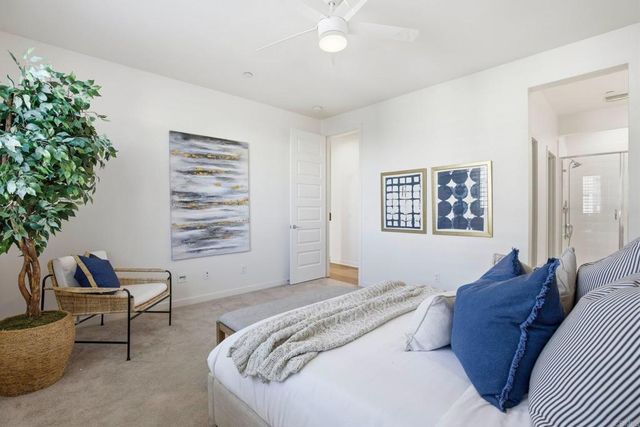 6140 Colt Place 103, Carlsbad, CA 92009