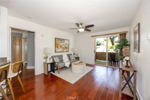 2400 Del Mar Way 108, Corona, CA 92882