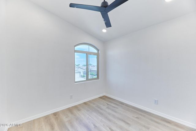 9019 W ACOMA Drive, Peoria, AZ 85381