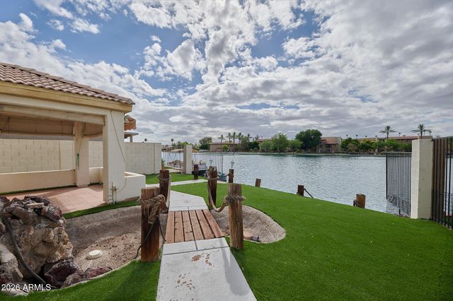 9019 W ACOMA Drive, Peoria, AZ 85381