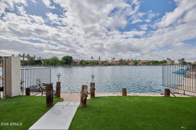 9019 W ACOMA Drive, Peoria, AZ 85381