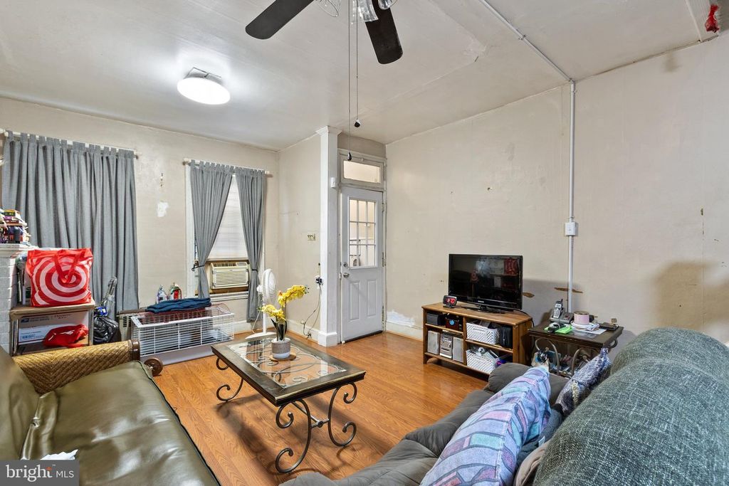 1734 PIERCE ST, PHILADELPHIA, PA 19145 — photo 5