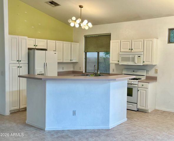 14290 W LEXINGTON Avenue, Goodyear, AZ 85395