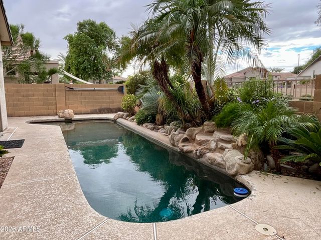 14290 W LEXINGTON Avenue, Goodyear, AZ 85395
