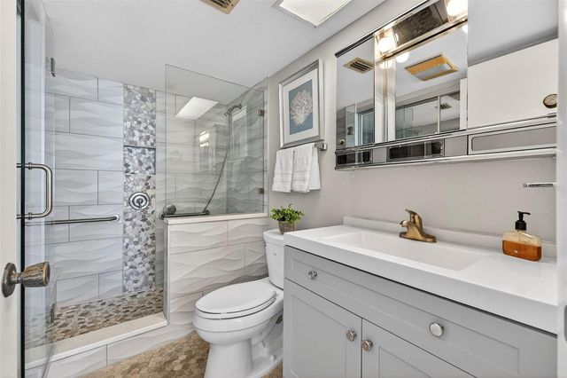 17900 GULF BOULEVARD 15B, Redington Shores, FL 33708