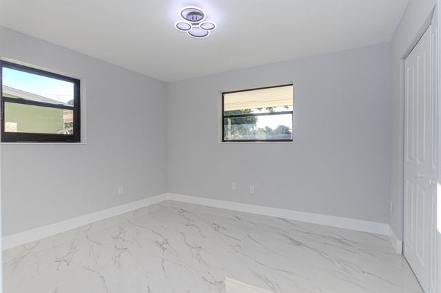 62 Andros Road, Palm Springs, FL 33461