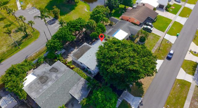 62 Andros Road, Palm Springs, FL 33461