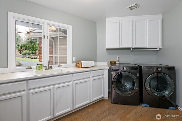 10310 219th Court NE, Redmond, WA 98053