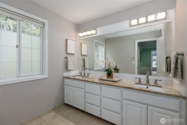 10310 219th Court NE, Redmond, WA 98053