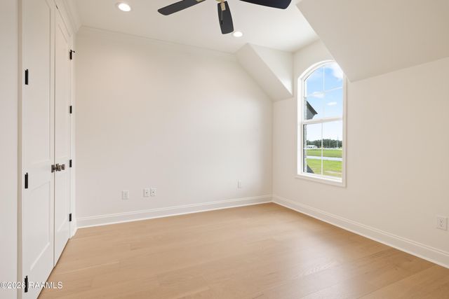205 Sequoia Trail, Youngsville, LA 70592