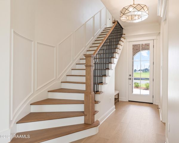 205 Sequoia Trail, Youngsville, LA 70592