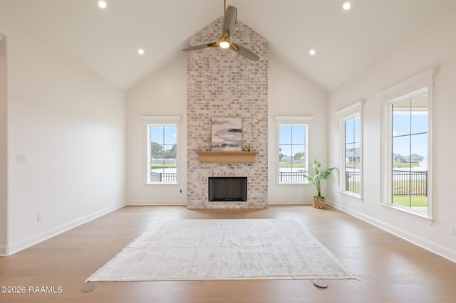 205 Sequoia Trail, Youngsville, LA 70592