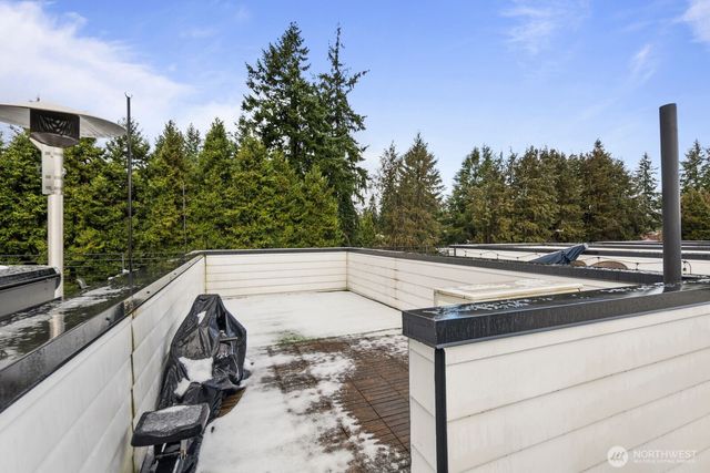 8042 B 35th Avenue NE, Seattle, WA 98115