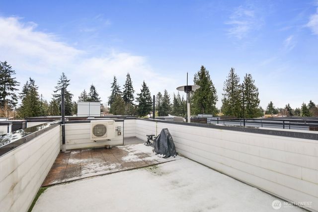 8042 B 35th Avenue NE, Seattle, WA 98115