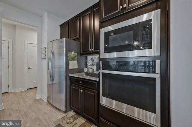 8868 BANCROFT DR, Waldorf, MD 20603