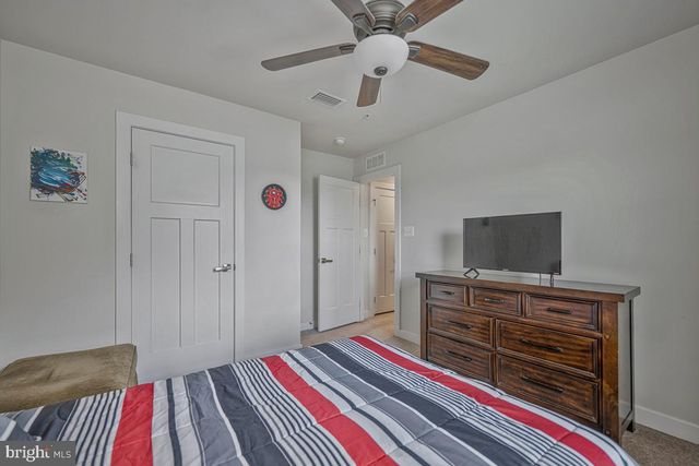 8868 BANCROFT DR, Waldorf, MD 20603