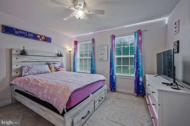 8868 BANCROFT DR, Waldorf, MD 20603