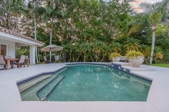 12590 SW 34th Pl, Davie, FL 33330