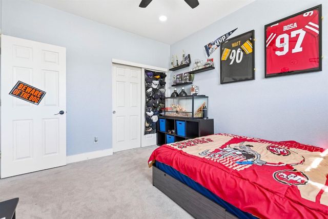 9794 Joebar Cir, Elk Grove, CA 95757