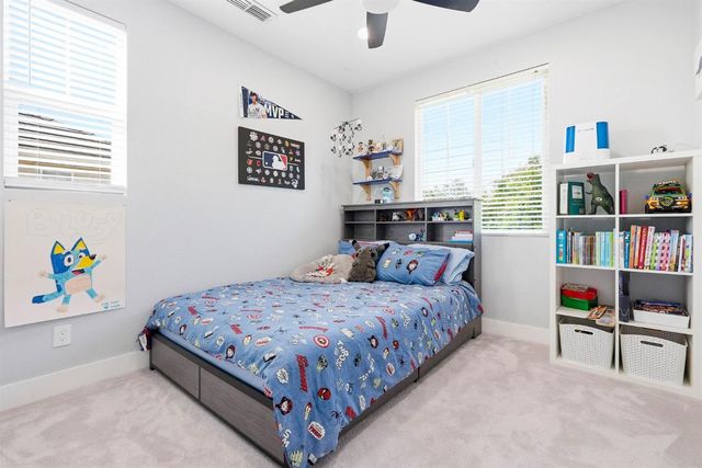 9794 Joebar Cir, Elk Grove, CA 95757