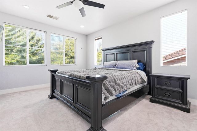9794 Joebar Cir, Elk Grove, CA 95757