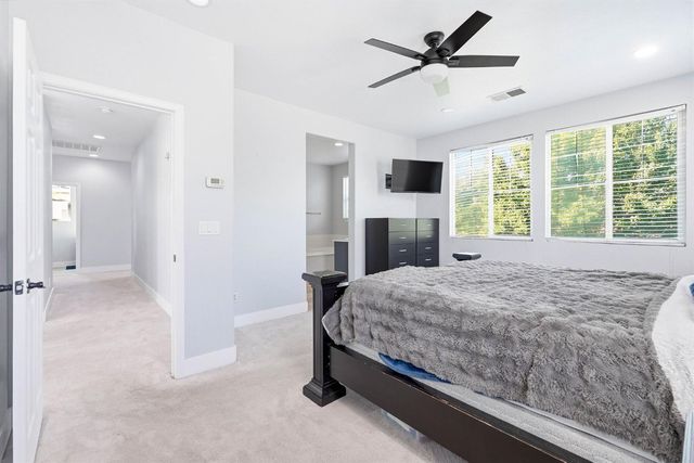 9794 Joebar Cir, Elk Grove, CA 95757