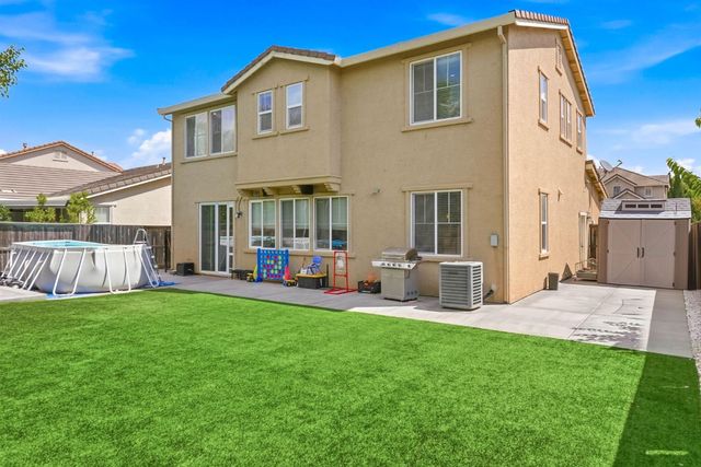 9794 Joebar Cir, Elk Grove, CA 95757