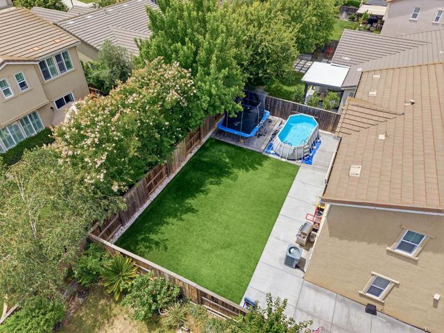9794 Joebar Cir, Elk Grove, CA 95757