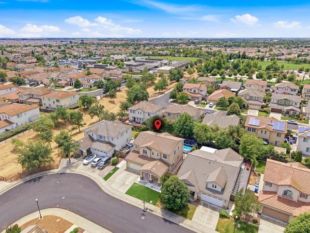 9794 Joebar Cir, Elk Grove, CA 95757