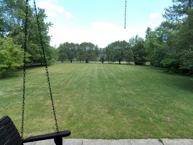 12698 Versailles Rd, Rockvale, TN 37153