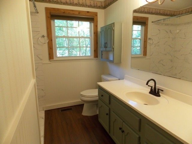 12698 Versailles Rd, Rockvale, TN 37153