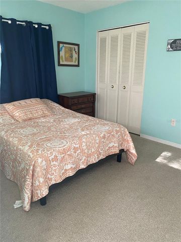 11224 82ND AVENUE 210, Seminole, FL 33772