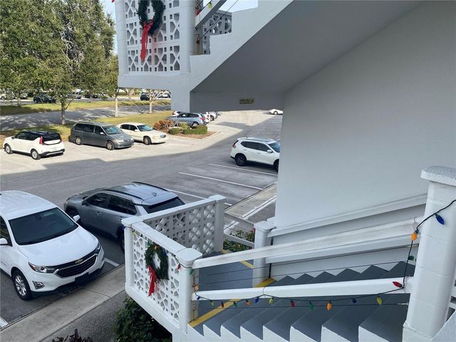 11224 82ND AVENUE 210, Seminole, FL 33772