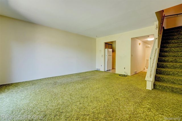 4456 15 Mile Road, Sterling Heights, MI 48310