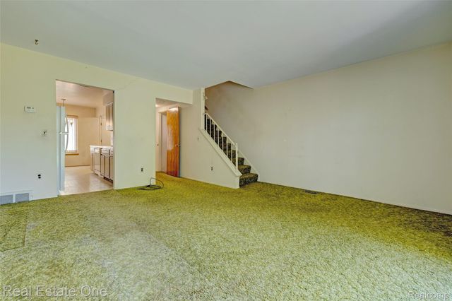 4456 15 Mile Road, Sterling Heights, MI 48310
