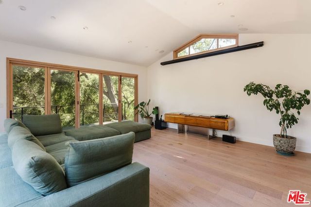 1149 Old Topanga Canyon Road, Topanga, CA 90290