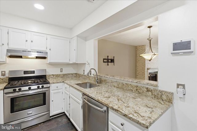 4167 CHURCHMAN WAY, Woodbridge, VA 22192