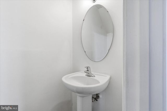 4167 CHURCHMAN WAY, Woodbridge, VA 22192