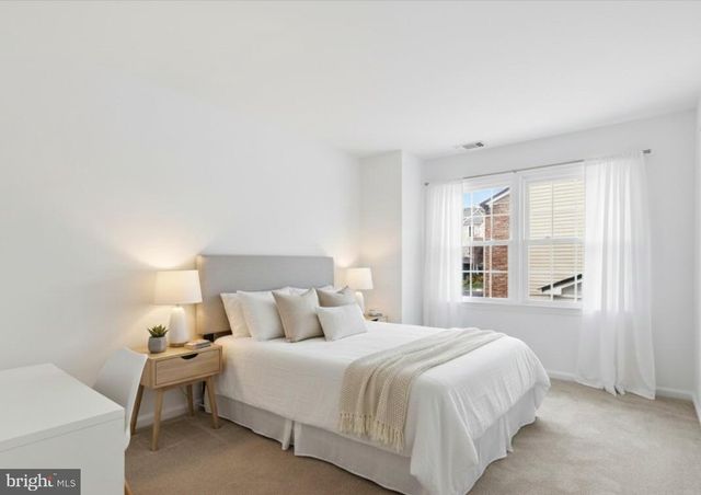 4167 CHURCHMAN WAY, Woodbridge, VA 22192