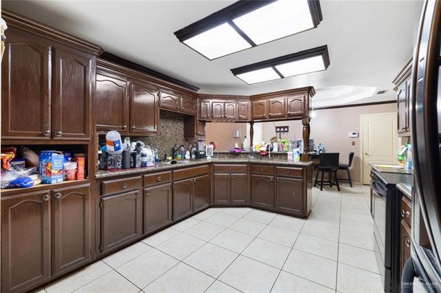 603 Miguel Hidalgo Street, San Juan, TX 78589