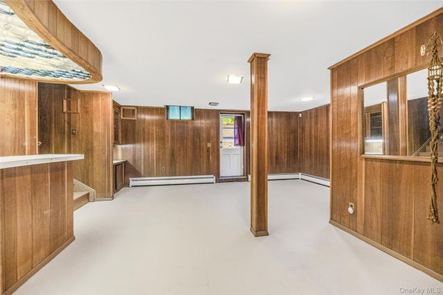 21 Pomander Drive, White Plains, NY 10607