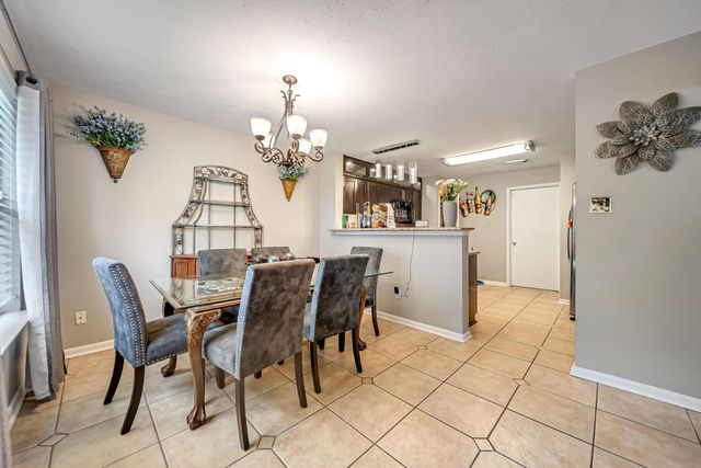 6215 Sutton Meadows Drive, Houston, TX 77086