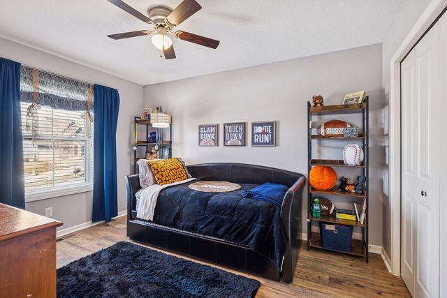 15085 54th Avenue N, Plymouth, MN 55446