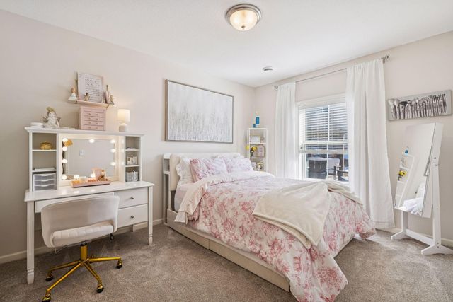 15085 54th Avenue N, Plymouth, MN 55446